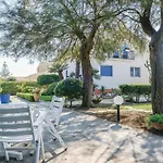 בית נופש Marina *